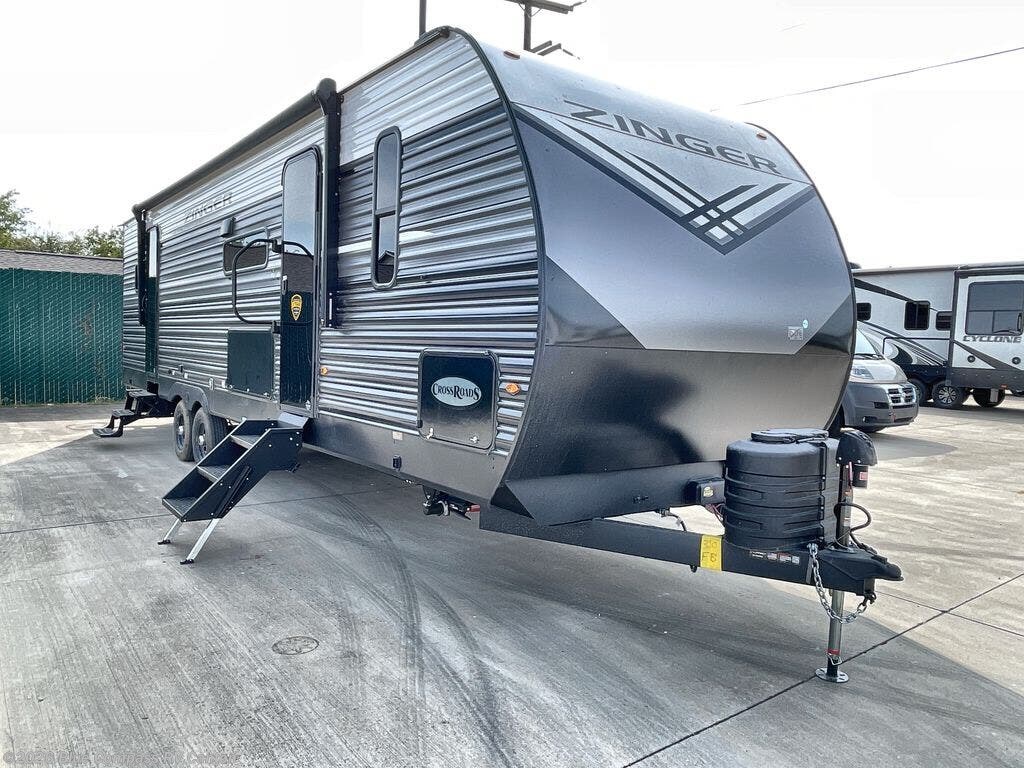 2026 Zinger 320FB by CrossRoads from Blue Compass RV Canton in Wills Point, Texas