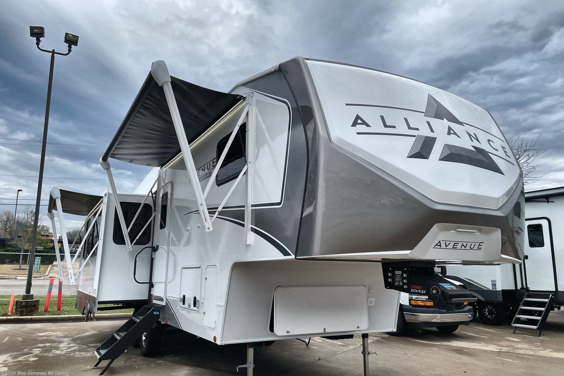 2026 Avenue All-Access 29RL by Alliance RV from Blue Compass RV Canton in Wills Point, Texas