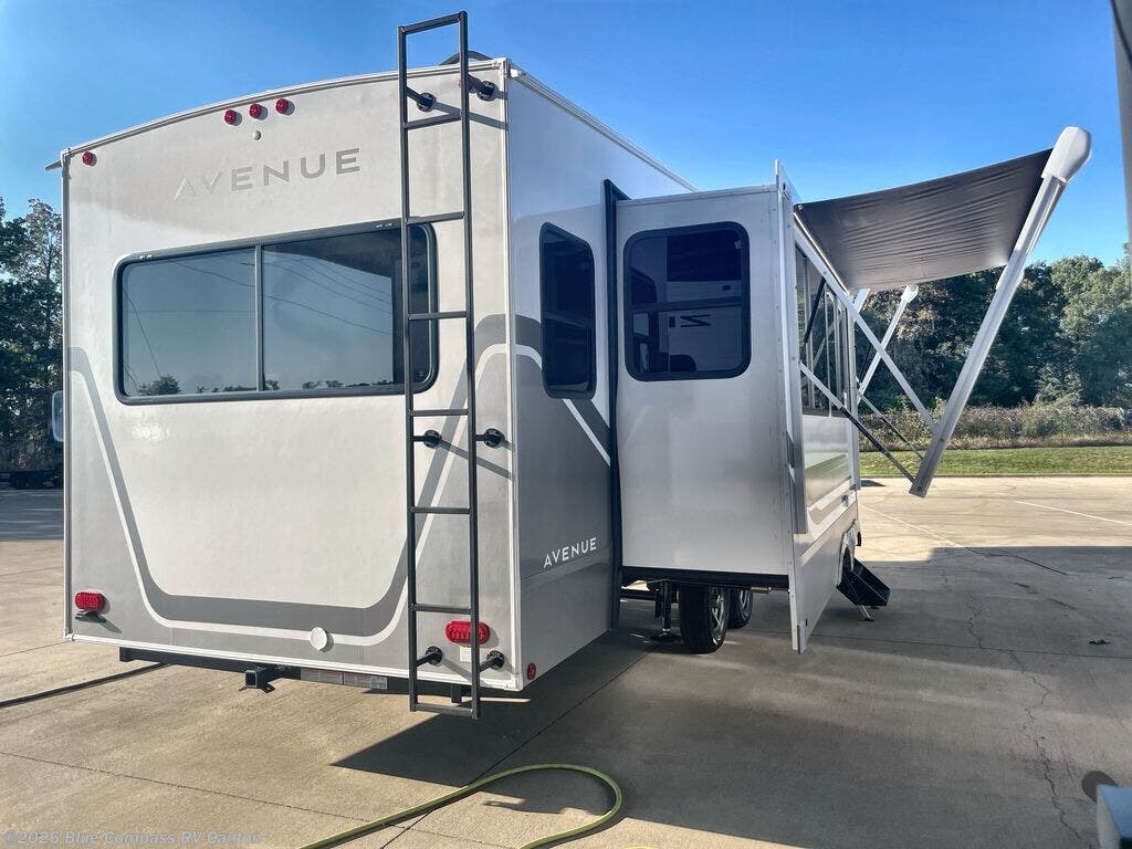 2027 Avenue All-Access 29RL by Alliance RV from Blue Compass RV Canton in Wills Point, Texas