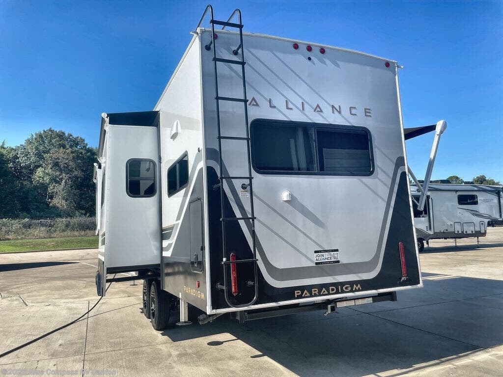 2027 Paradigm 312RK by Alliance RV from Blue Compass RV Canton in Wills Point, Texas