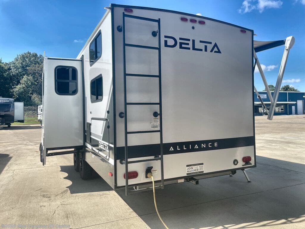 2027 Alliance RV Delta Ultra Lite BH255 - New Travel Trailer For Sale by Blue Compass RV Canton in Wills Point, Texas