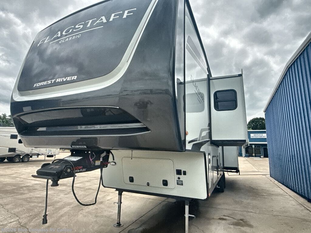 Used 2026 Forest River Flagstaff Classic 401CFB available in Wills Point, Texas