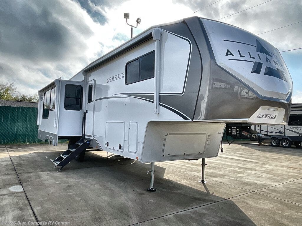2026 Avenue 35RKS by Alliance RV from Blue Compass RV Canton in Wills Point, Texas