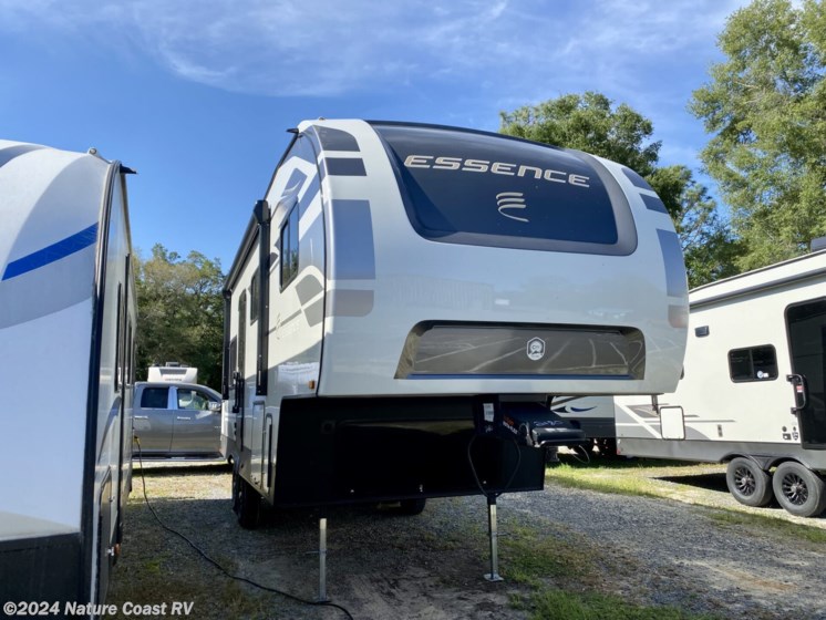 New 2024 Cruiser RV Essence CRUISER RV  25RK available in Crystal River, Florida
