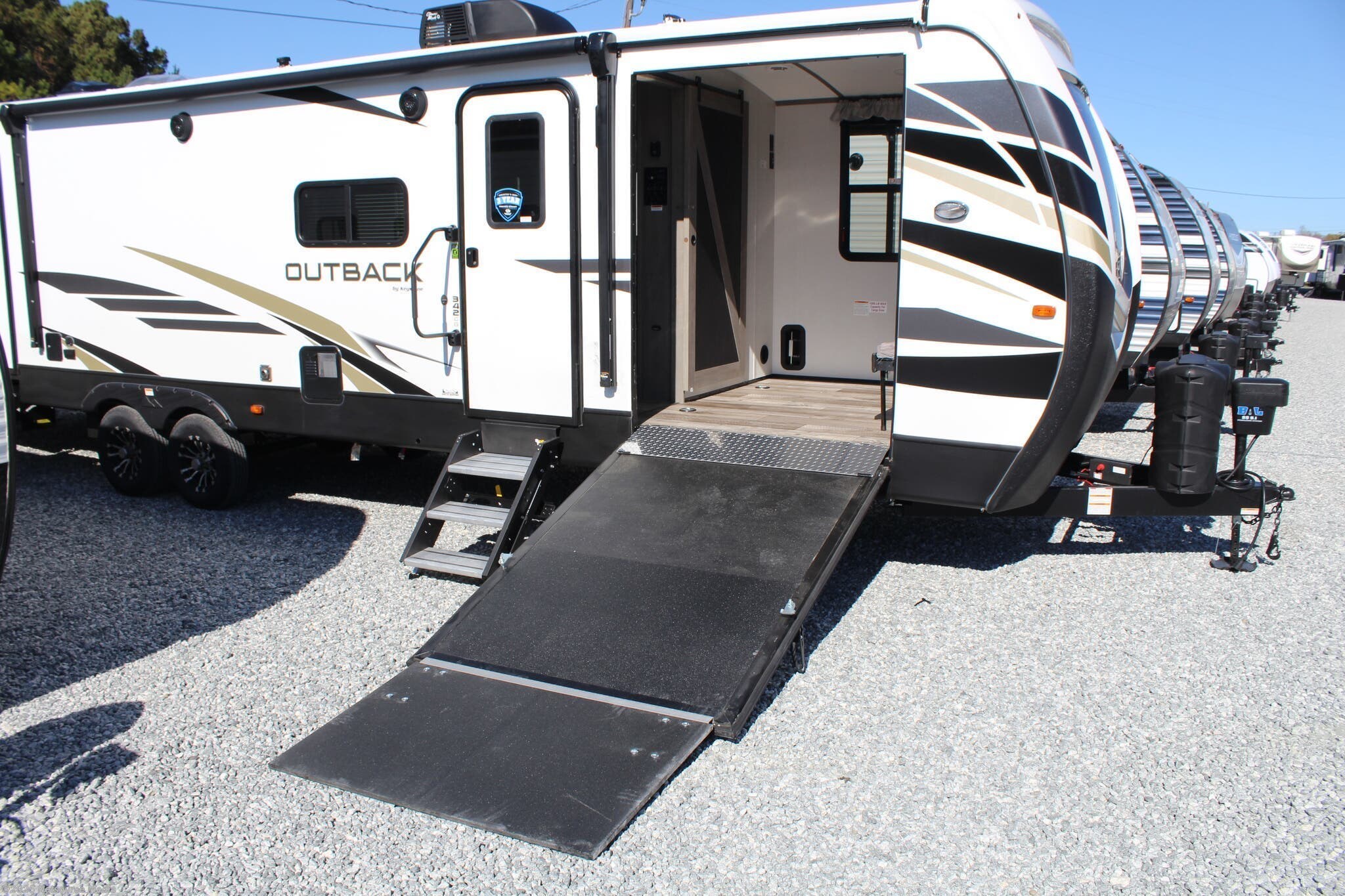 2021 Keystone Outback 342CG RV for Sale in Columbus, GA 31907