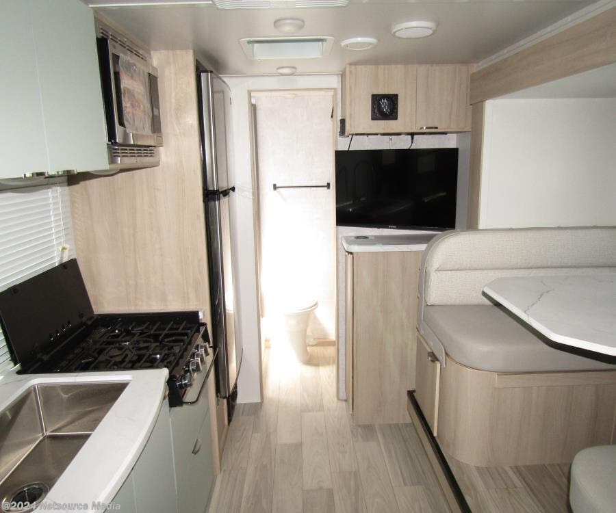 2024 Winnebago Micro Minnie 2108TB RV for Sale in Columbus, GA 31907