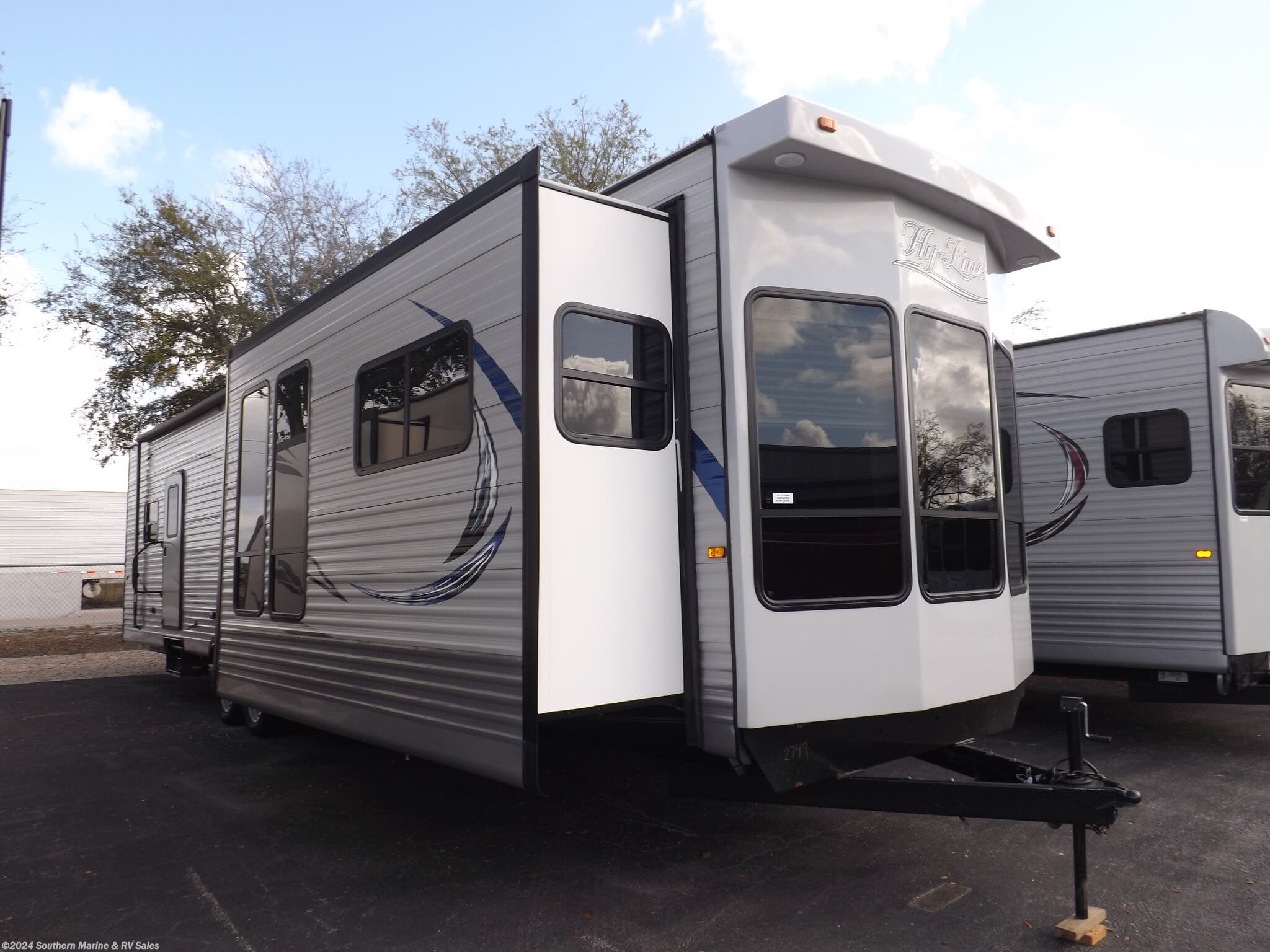 2020 HyLine 42 IKWB Elite RV for Sale in Ft. Myers, FL