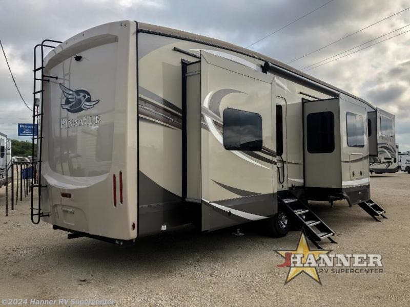 2020 Jayco RV Pinnacle 38FLWS for Sale in Baird, TX 79504 601390