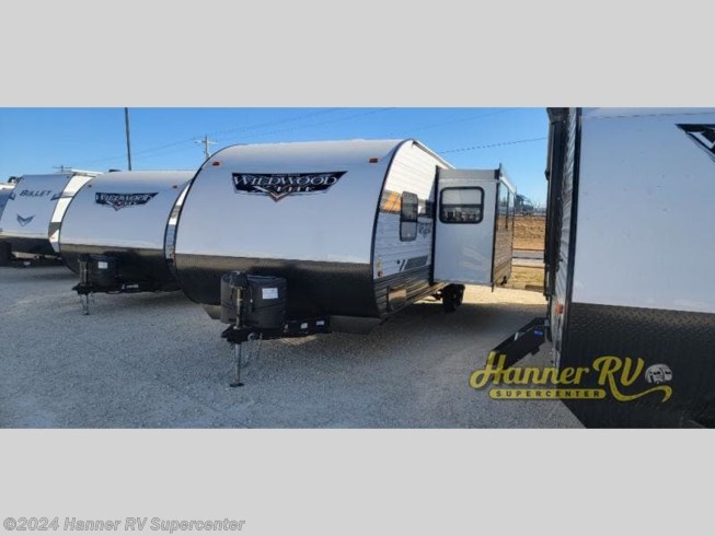 New 2022 Forest River Wildwood X-Lite 273QBXL available in Baird, Texas