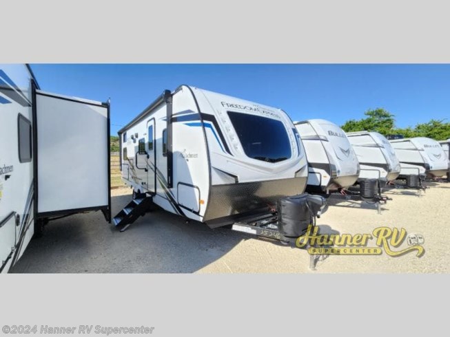 New 2018 Coachmen Freedom Express Ultra Lite 257BHS available in Baird, Texas