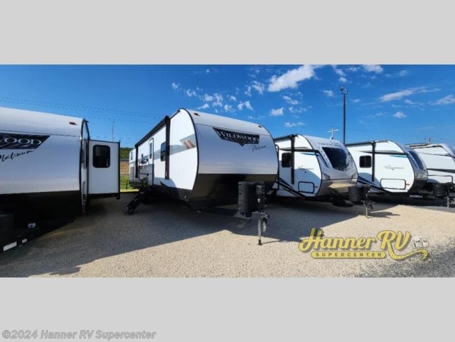 2023 Forest River Wildwood 33TSX - New Travel Trailer For Sale by Hanner RV Supercenter in Baird, Texas