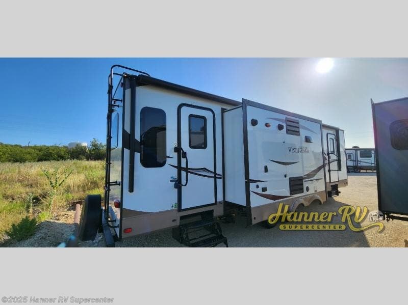 2018 Forest River Rockwood Wind Jammer 3025W RV for Sale in Baird, TX