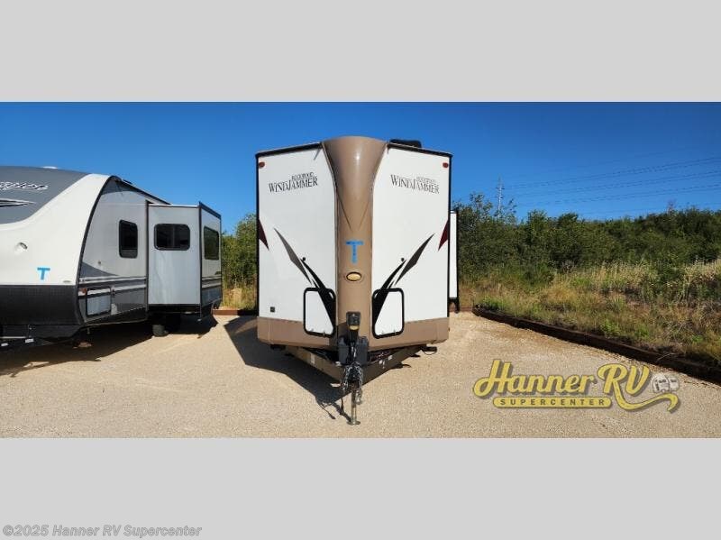 2018 Forest River Rockwood Wind Jammer 3025W RV for Sale in Baird, TX
