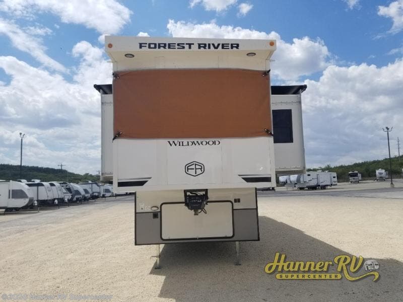 2026 Wildwood Heritage Glen ROOST43 by Forest River from Hanner RV Supercenter in Baird, Texas