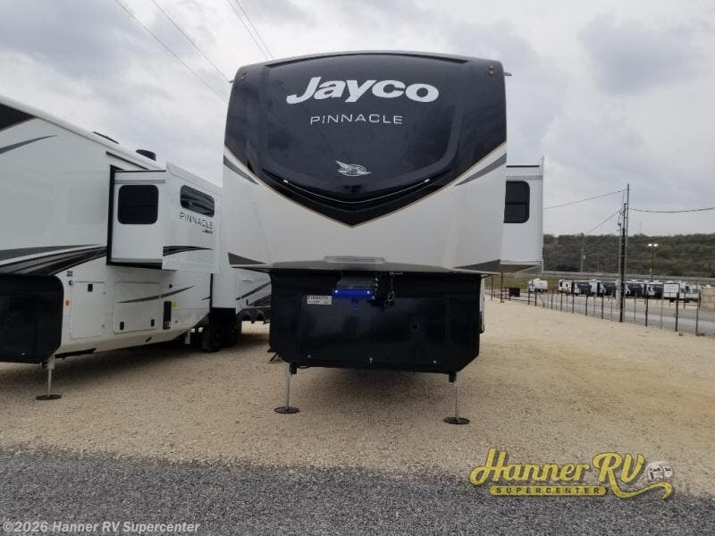 2026 Pinnacle 38FBRK by Jayco from Hanner RV Supercenter in Baird, Texas
