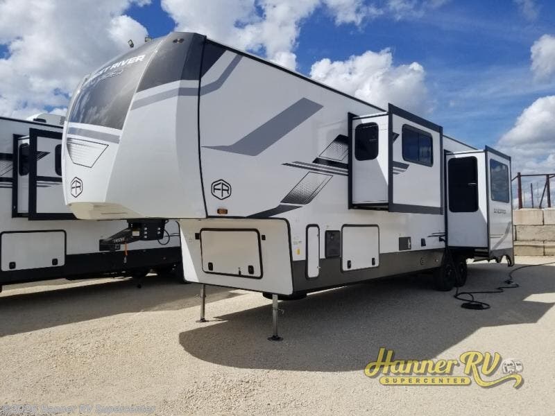 2026 Sandpiper 3800RK by Forest River from Hanner RV Supercenter in Baird, Texas