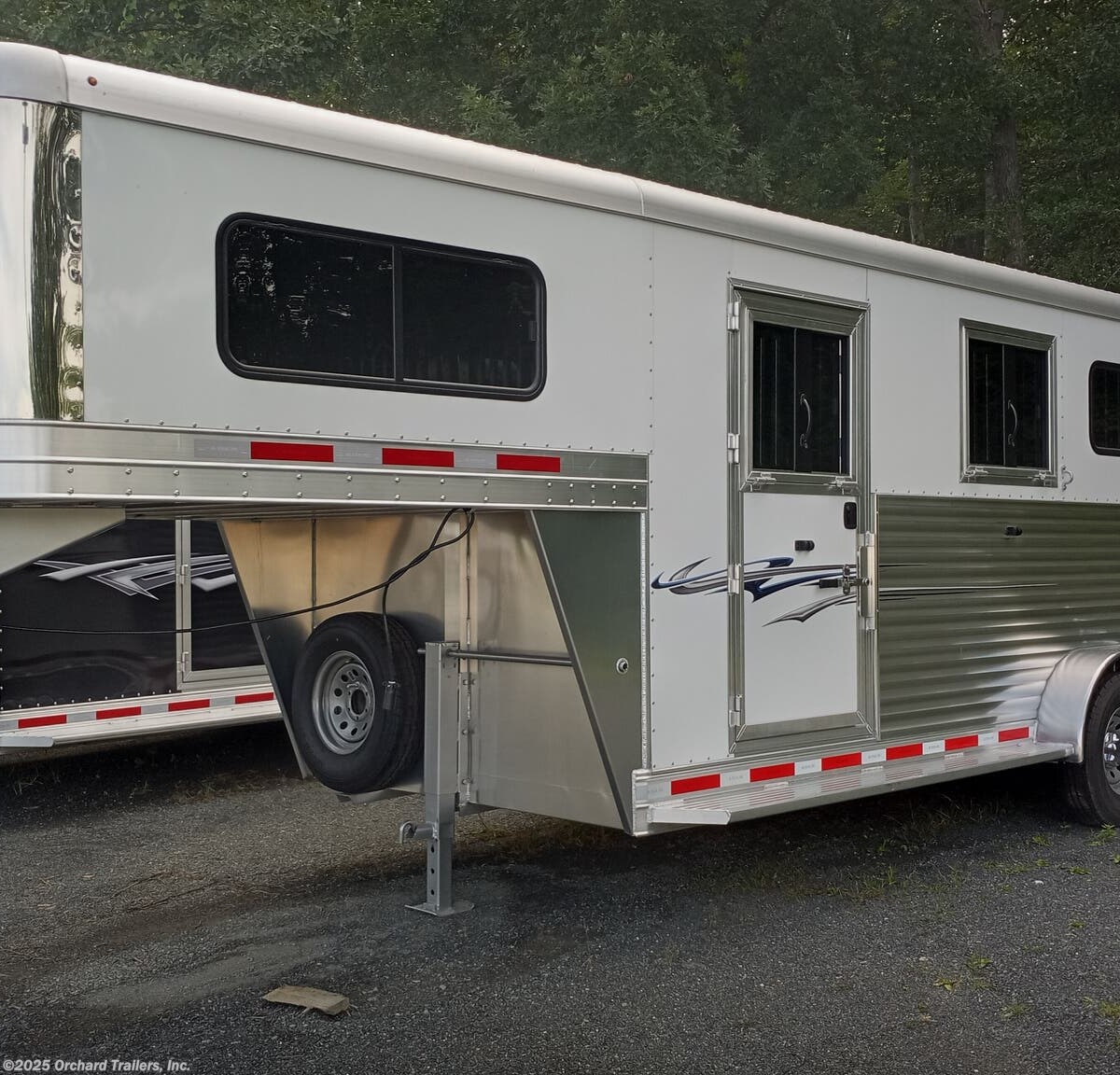 105008 2020 Adam Pro Classic 2 1 Horse Trailer For Sale In Whately Ma