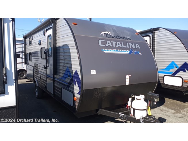 New 2022 Coachmen Catalina Summit 184BHS available in Whately, Massachusetts