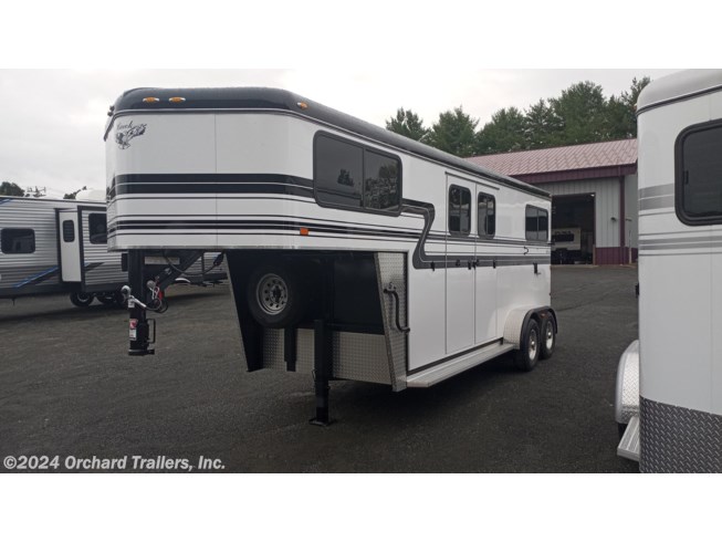 2022 Hawk Trailers 2-Horse Side-Ramp w/ Dressing Room - New Horse Trailer For Sale by Orchard Trailers, Inc. in Whately, Massachusetts