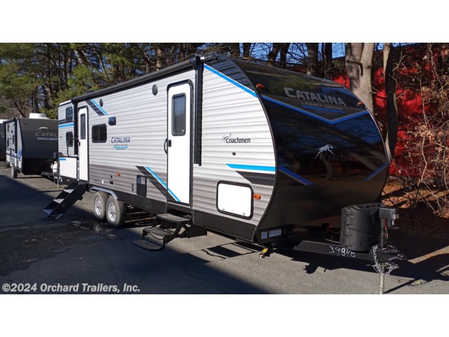 New 2022 Coachmen Catalina Legacy Edition 263BHSCK available in Whately, Massachusetts