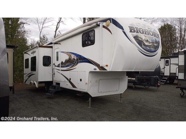Used 2011 Heartland Bighorn BH 3185RL available in Whately, Massachusetts
