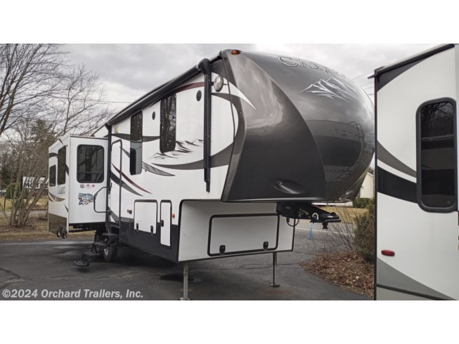 Used 2015 CrossRoads Cameo CM34RL available in Whately, Massachusetts
