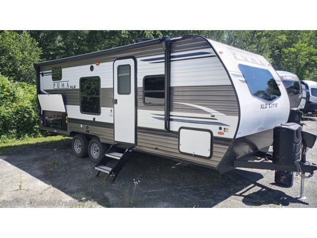 New 2022 Palomino Puma XLE Lite 22RBC available in Whately, Massachusetts