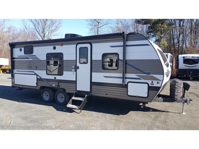 New 2023 Palomino Puma XLE Lite 20MBC available in Whately, Massachusetts