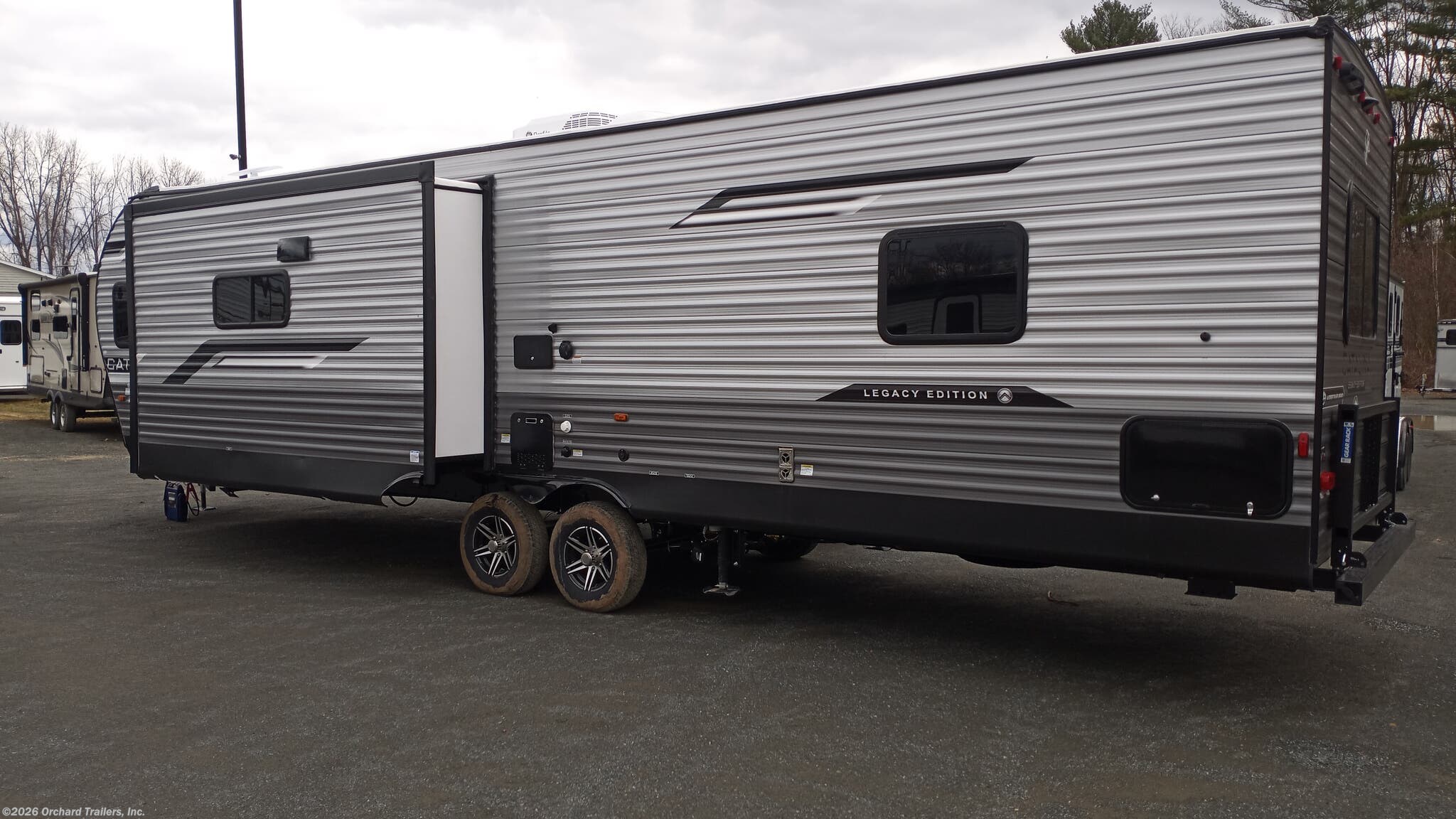 2025 Catalina Legacy Edition 283FEDS by Coachmen from Orchard Trailers, Inc. in Whately, Massachusetts