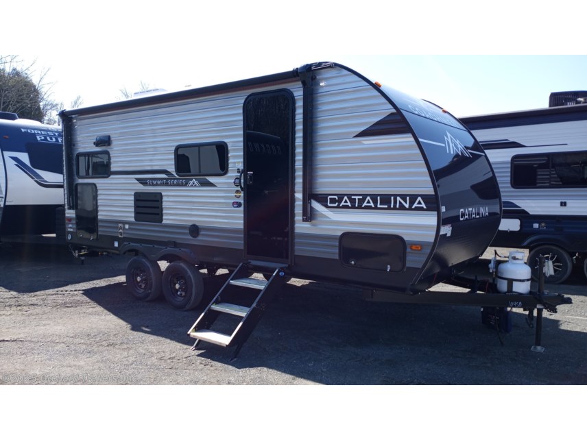 New 2025 Coachmen Catalina Summit Series 7 184RBS available in Whately, Massachusetts