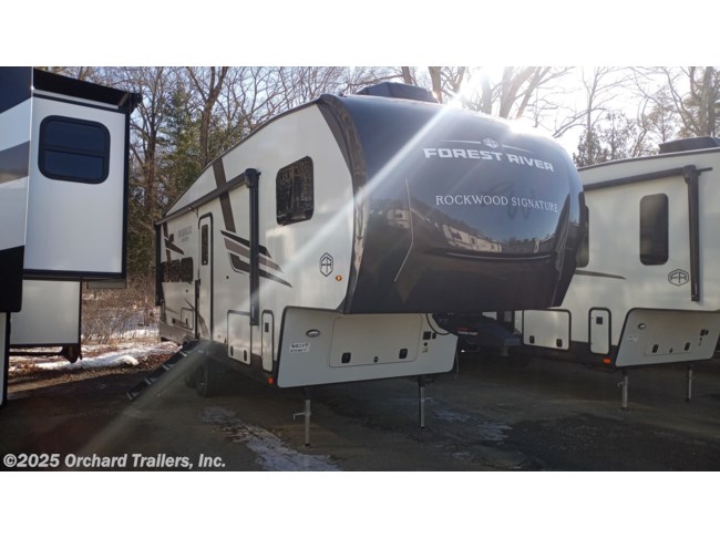 2025 Forest River Rockwood Signature 301RKS