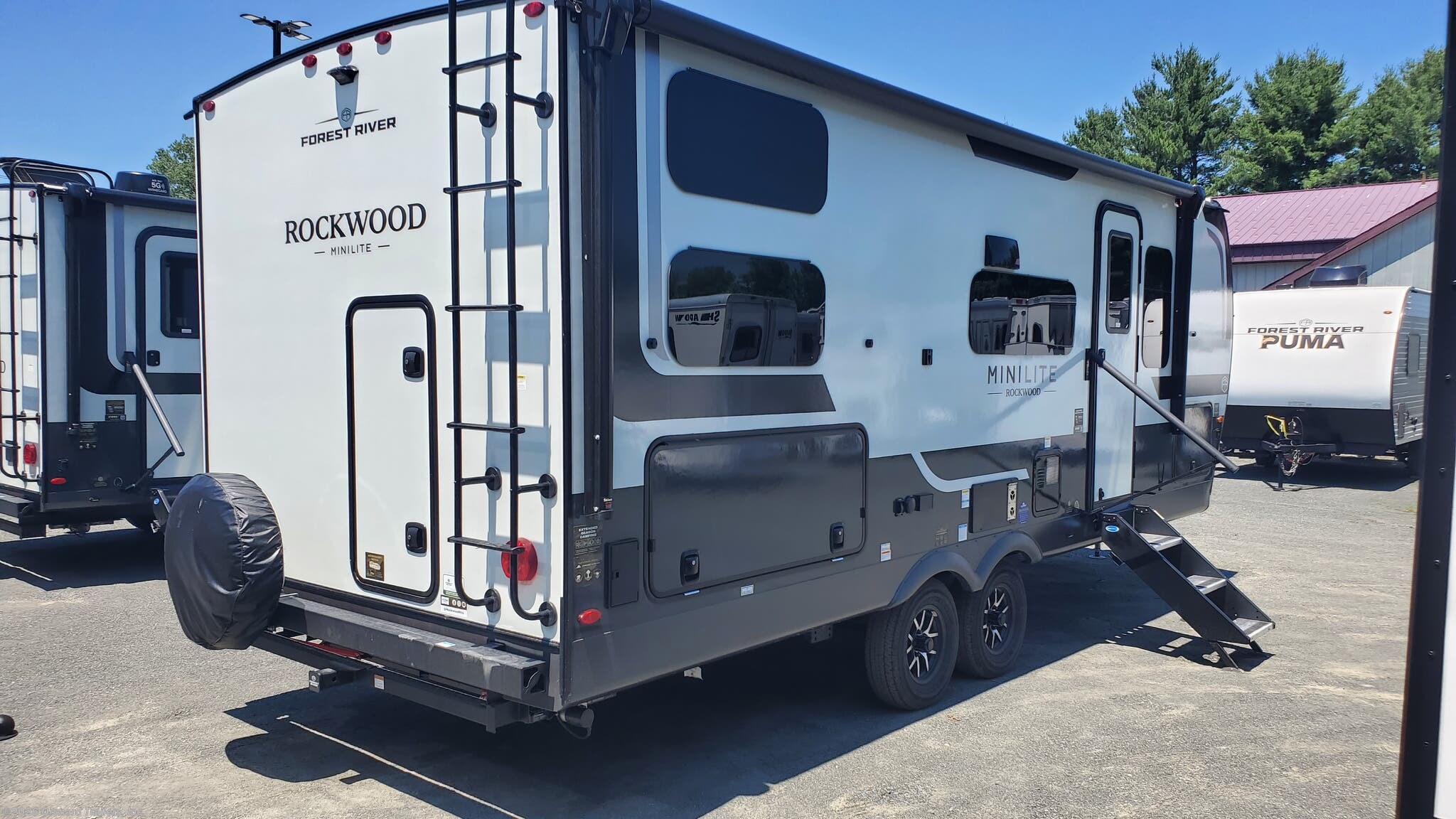 2027 Forest River Rockwood Mini Lite 2509S - New Travel Trailer For Sale by Orchard Trailers, Inc. in Whately, Massachusetts features Furnace, Griddle, Oven, Refrigerator, Microwave