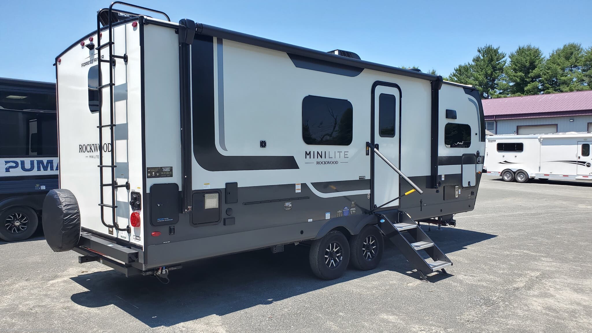 2027 Rockwood Mini Lite 2523MBR by Forest River from Orchard Trailers, Inc. in Whately, Massachusetts