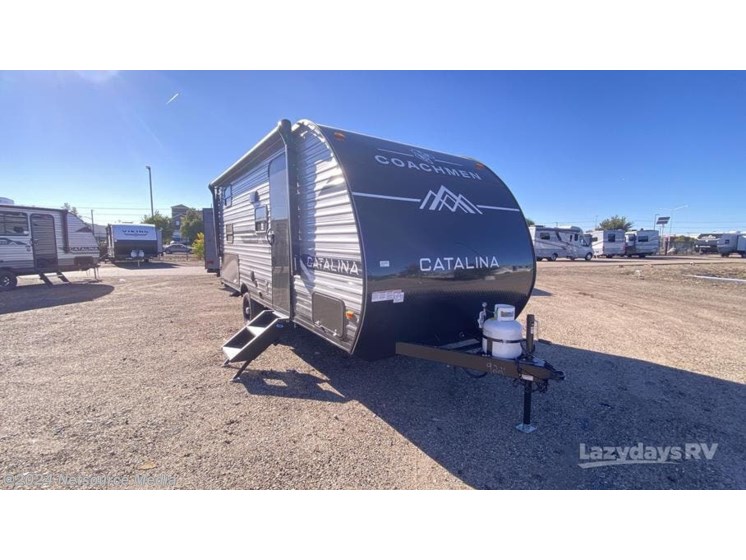 New 2025 Coachmen Catalina Summit Series 7 184BHS available in Loveland, Colorado