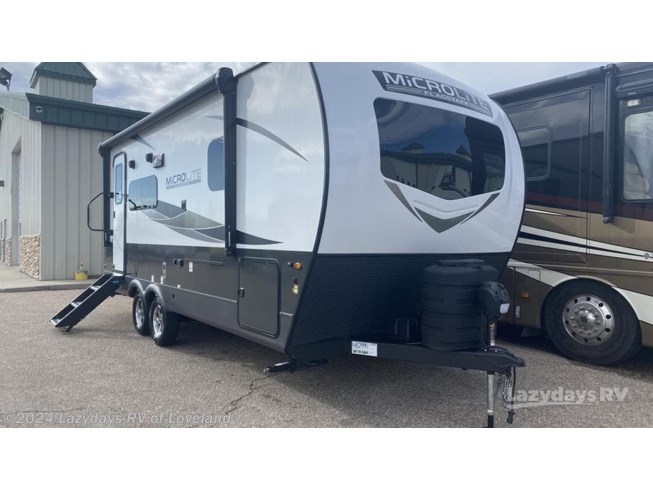 New 2024 Forest River Flagstaff Micro Lite 22FBS available in Loveland, Colorado