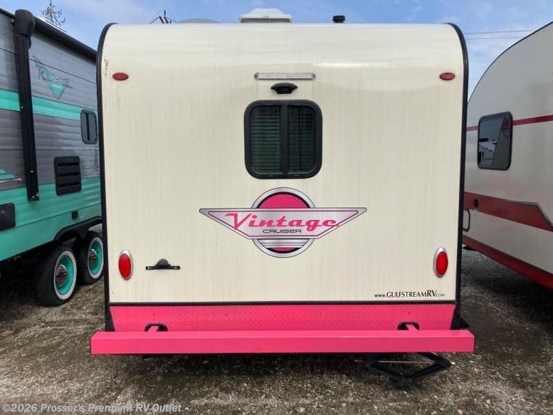 New 2024 Gulf Stream Vintage Cruiser 17SCD available in Sturtevant, Wisconsin