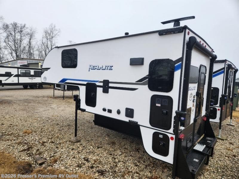 New 2025 Palomino Real-Lite HS-2110 available in Sturtevant, Wisconsin