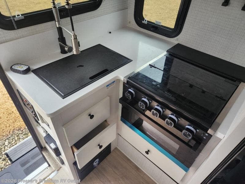 3 Top Burner with oven