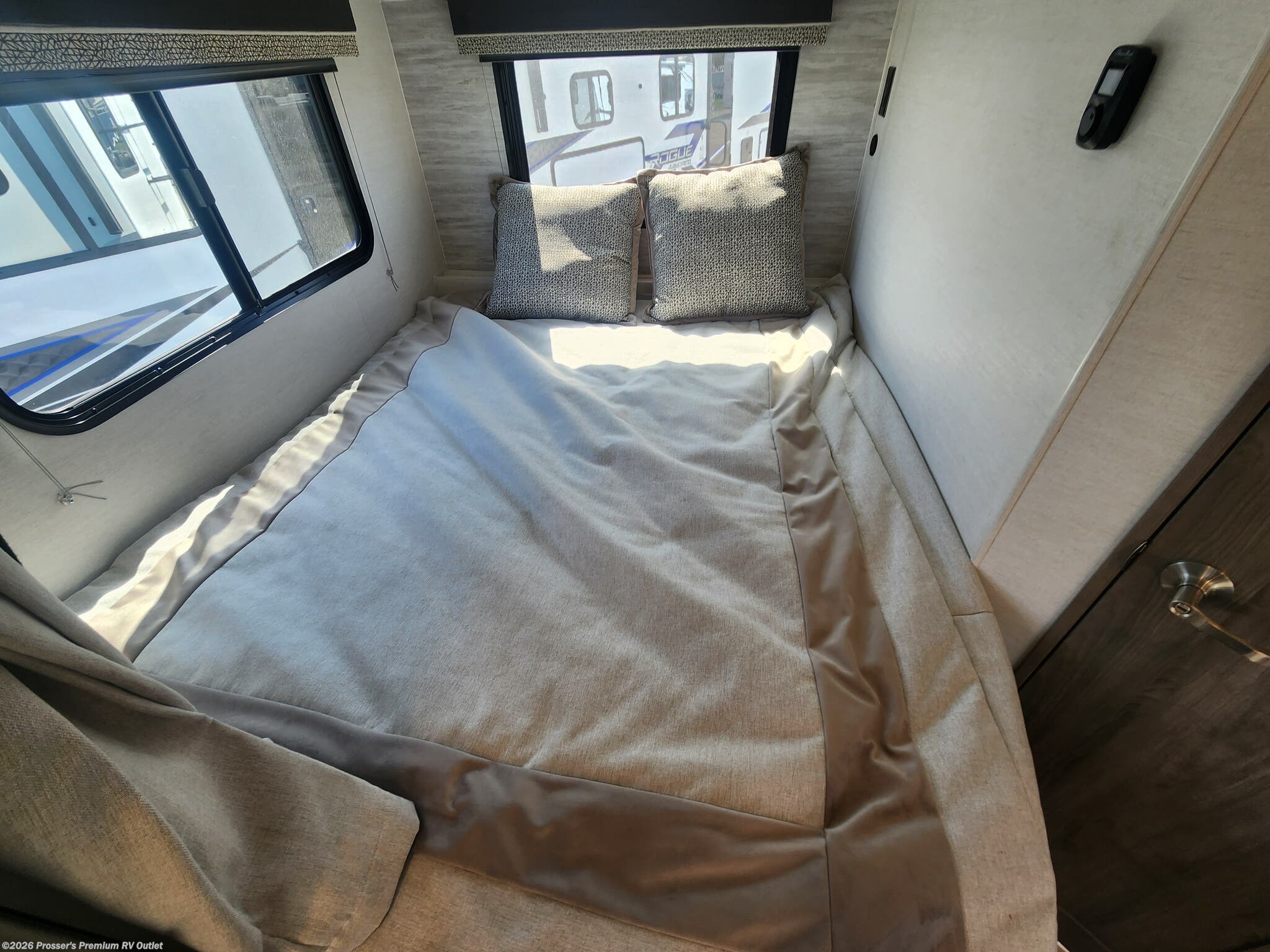 Fantastic Corner Bed