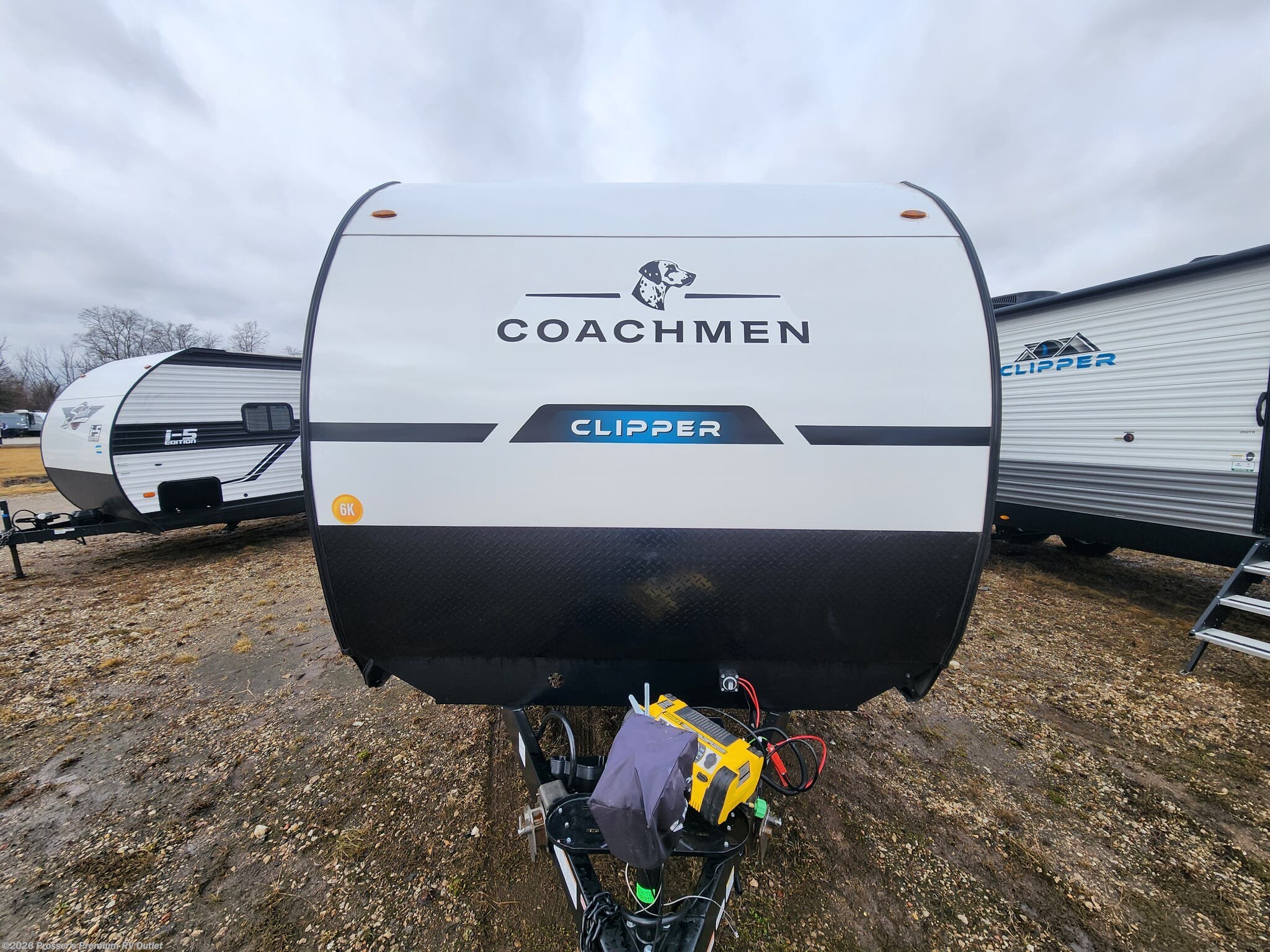 2026 Coachmen Clipper 262DBS - New Travel Trailer For Sale by Prosser's Premium RV Outlet in Sturtevant, Wisconsin features Oven, Refrigerator, Furnace, Stove, Stove Top Burner