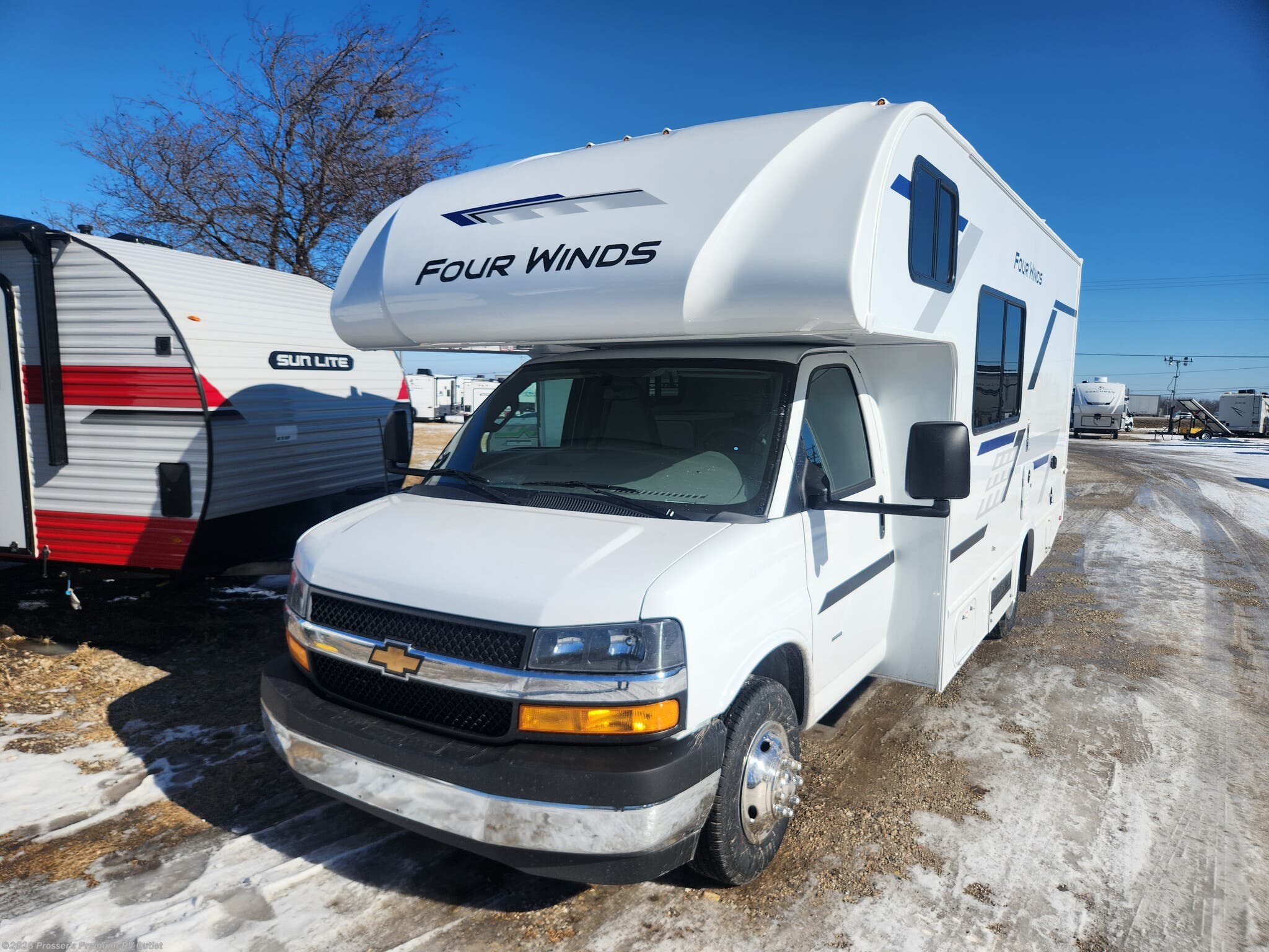 New 2026 Thor Motor Coach Four Winds 21Z available in Sturtevant, Wisconsin