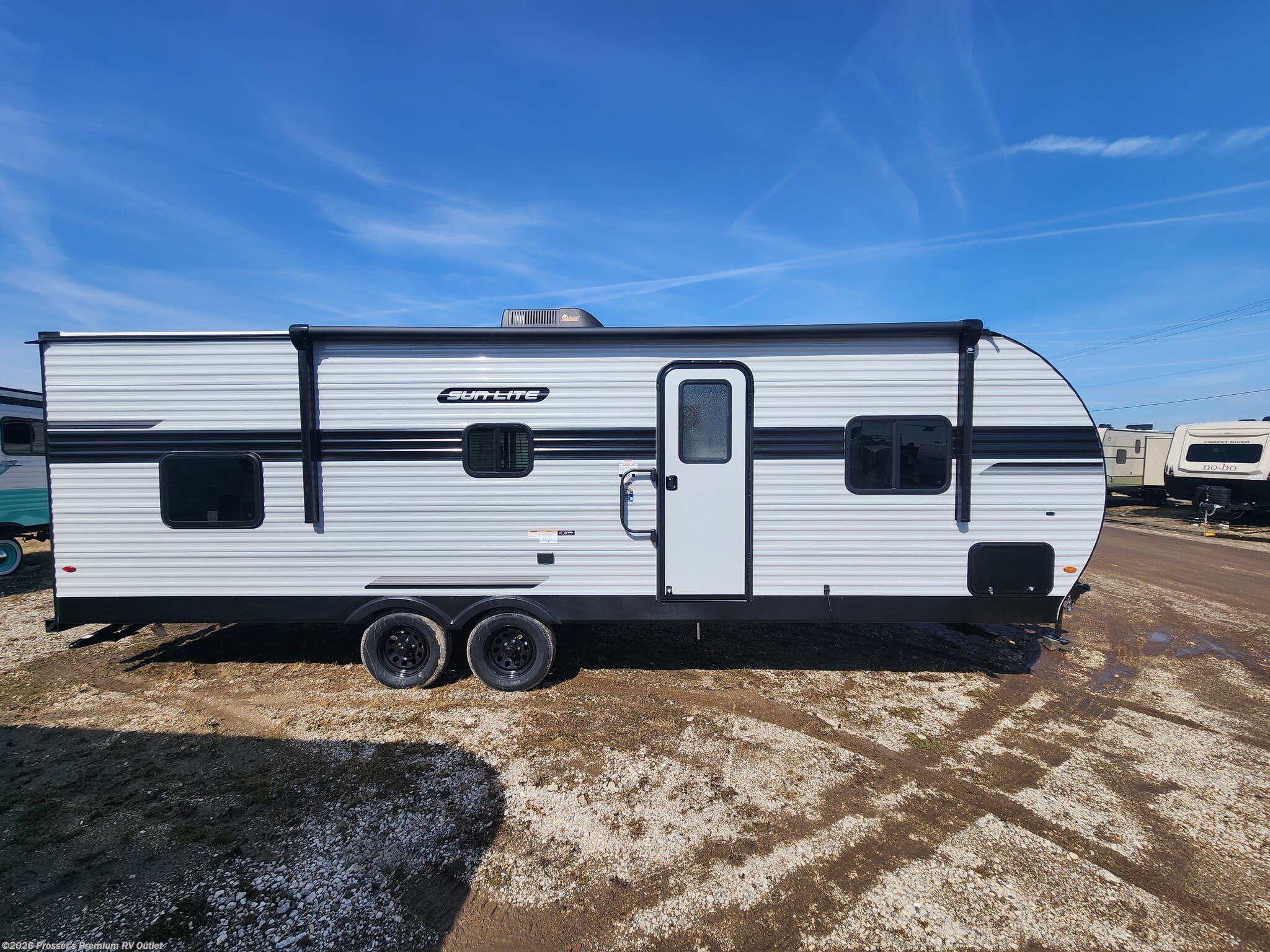 2026 Sun Lite LTD 25DB by Sunset Park RV from Prosser's Premium RV Outlet in Sturtevant, Wisconsin