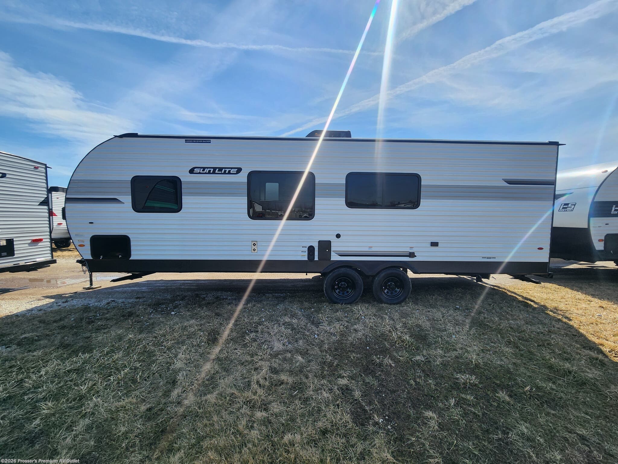 2026 Sunset Park RV Sun Lite LTD 25DB - New Travel Trailer For Sale by Prosser's Premium RV Outlet in Sturtevant, Wisconsin features Furnace, Air Conditioning, Converter, Bunk Beds, Stove Top Burner