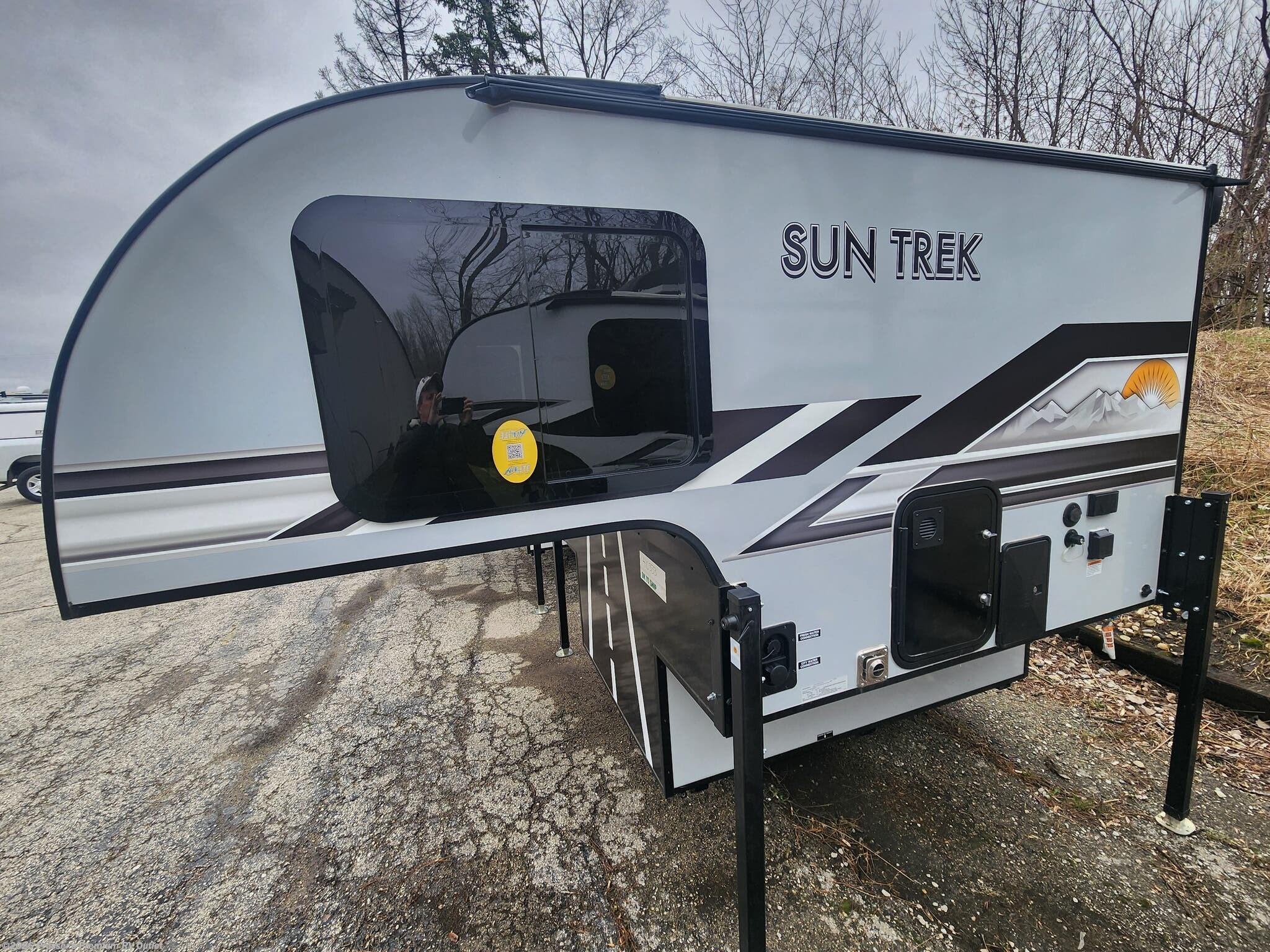 2026 Sun Trek 600 by Sunset Park RV from Prosser's Premium RV Outlet in Sturtevant, Wisconsin