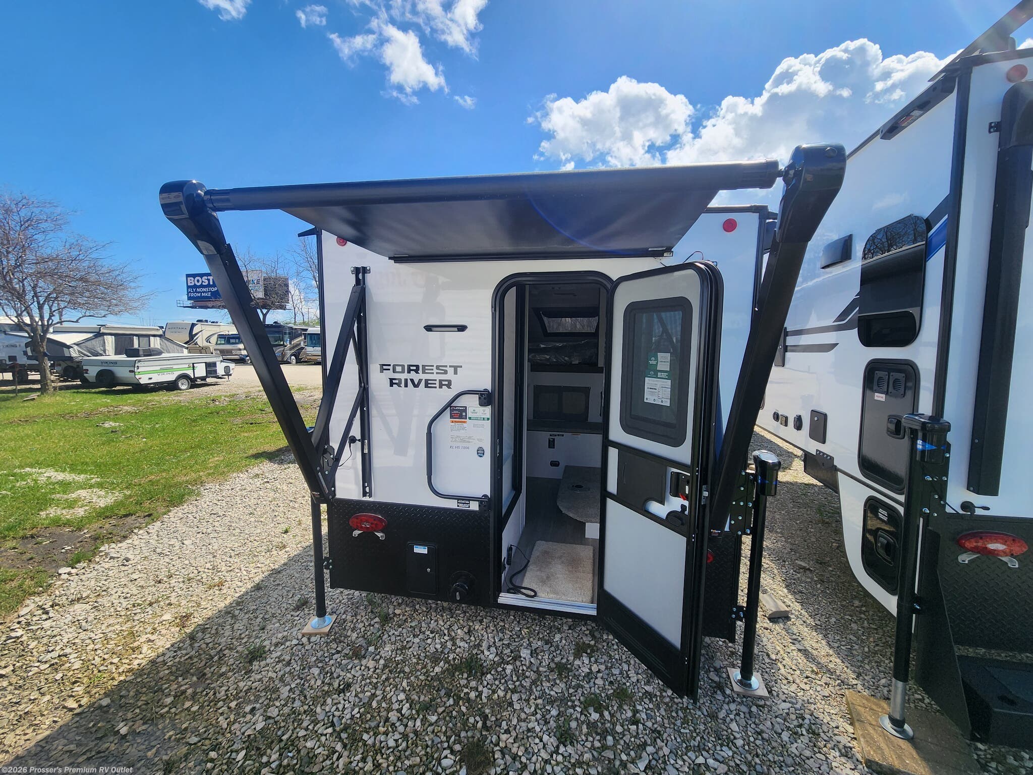 New 2026 Palomino Real-Lite HS-1806 available in Sturtevant, Wisconsin