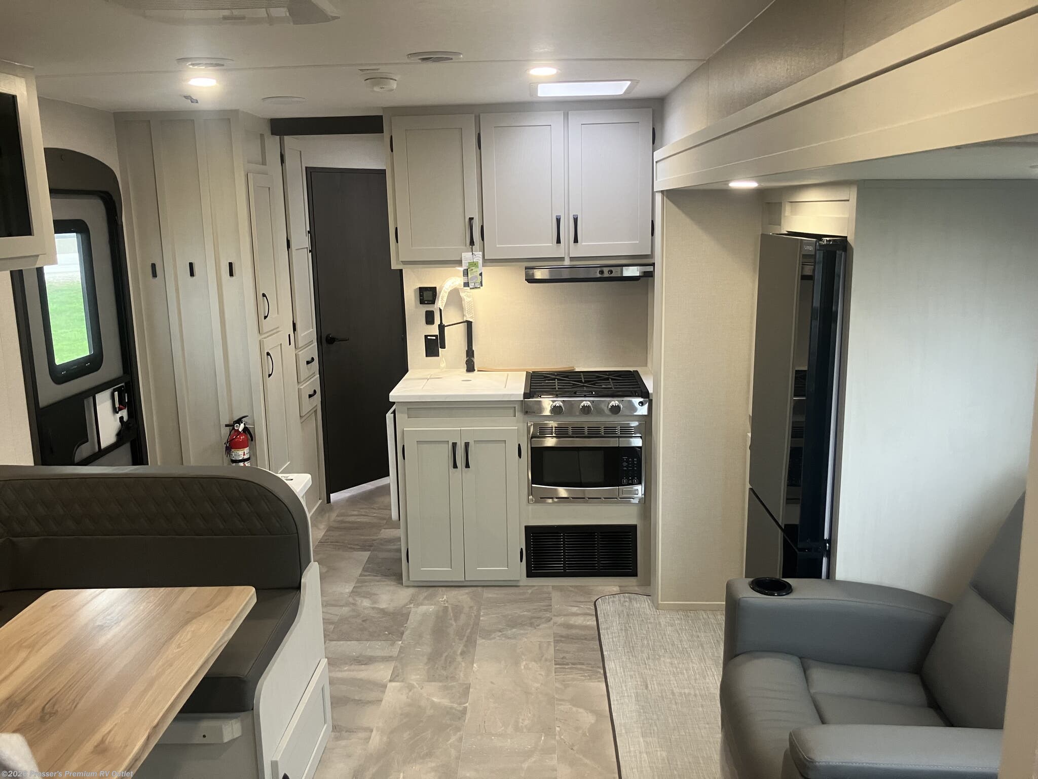 2026 Coachmen Chaparral 218SE - New Fifth Wheel For Sale by Prosser's Premium RV Outlet in Sturtevant, Wisconsin features Shower, Bunk Beds, Inverter, Stereo System, Fire Extinguisher