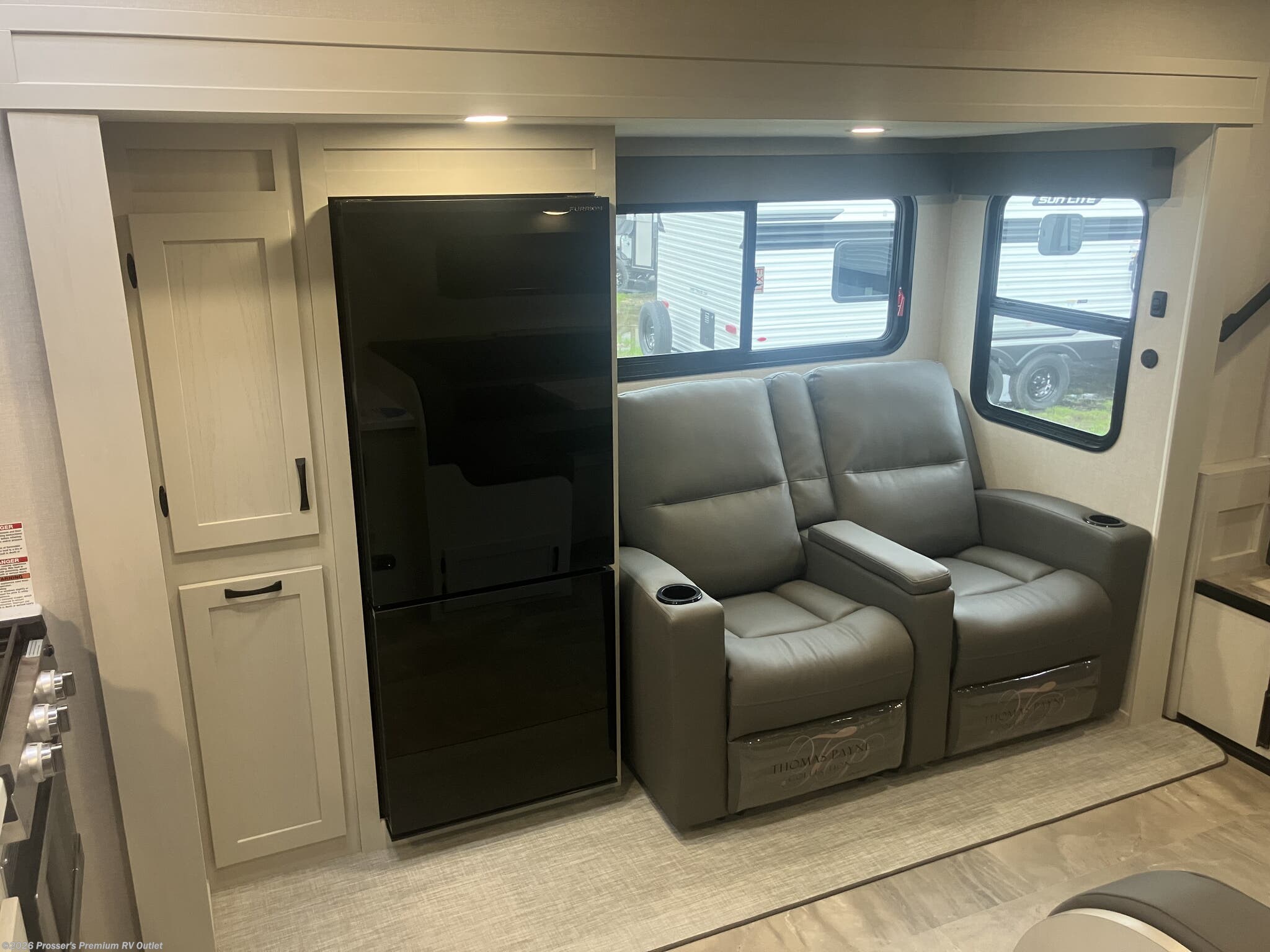 2026 Chaparral 218SE by Coachmen from Prosser's Premium RV Outlet in Sturtevant, Wisconsin