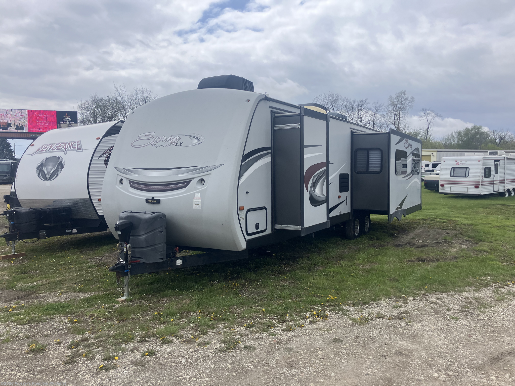 2015 Spree 322RES by K-Z from Prosser's Premium RV Outlet in Sturtevant, Wisconsin