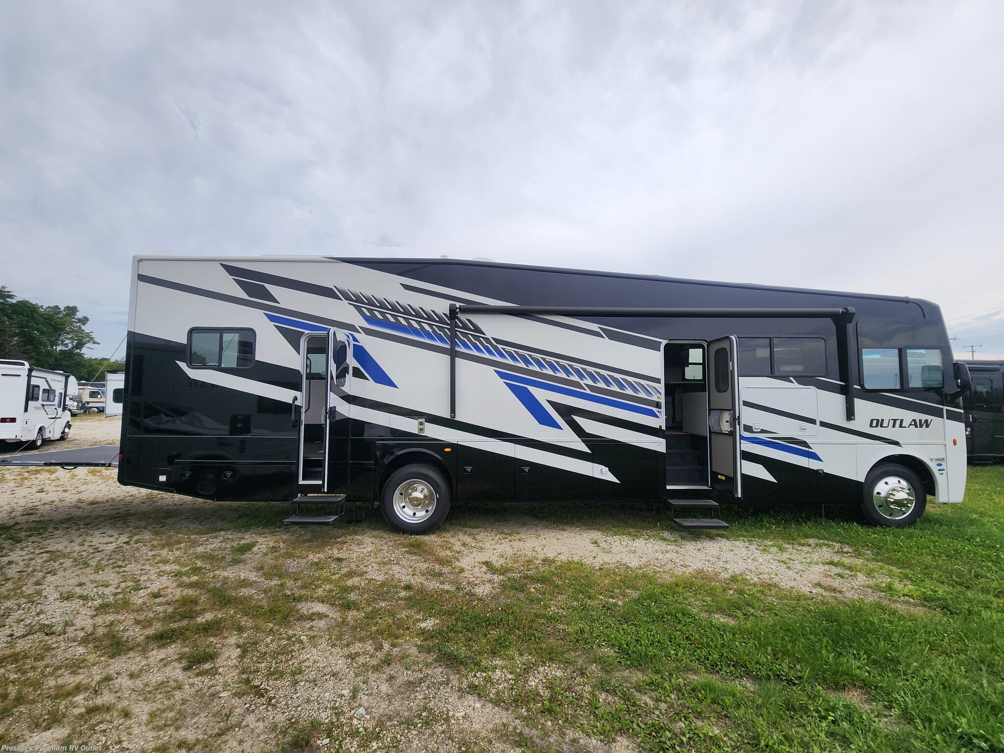 New 2027 Thor Motor Coach Outlaw Wild West Edition available in Sturtevant, Wisconsin