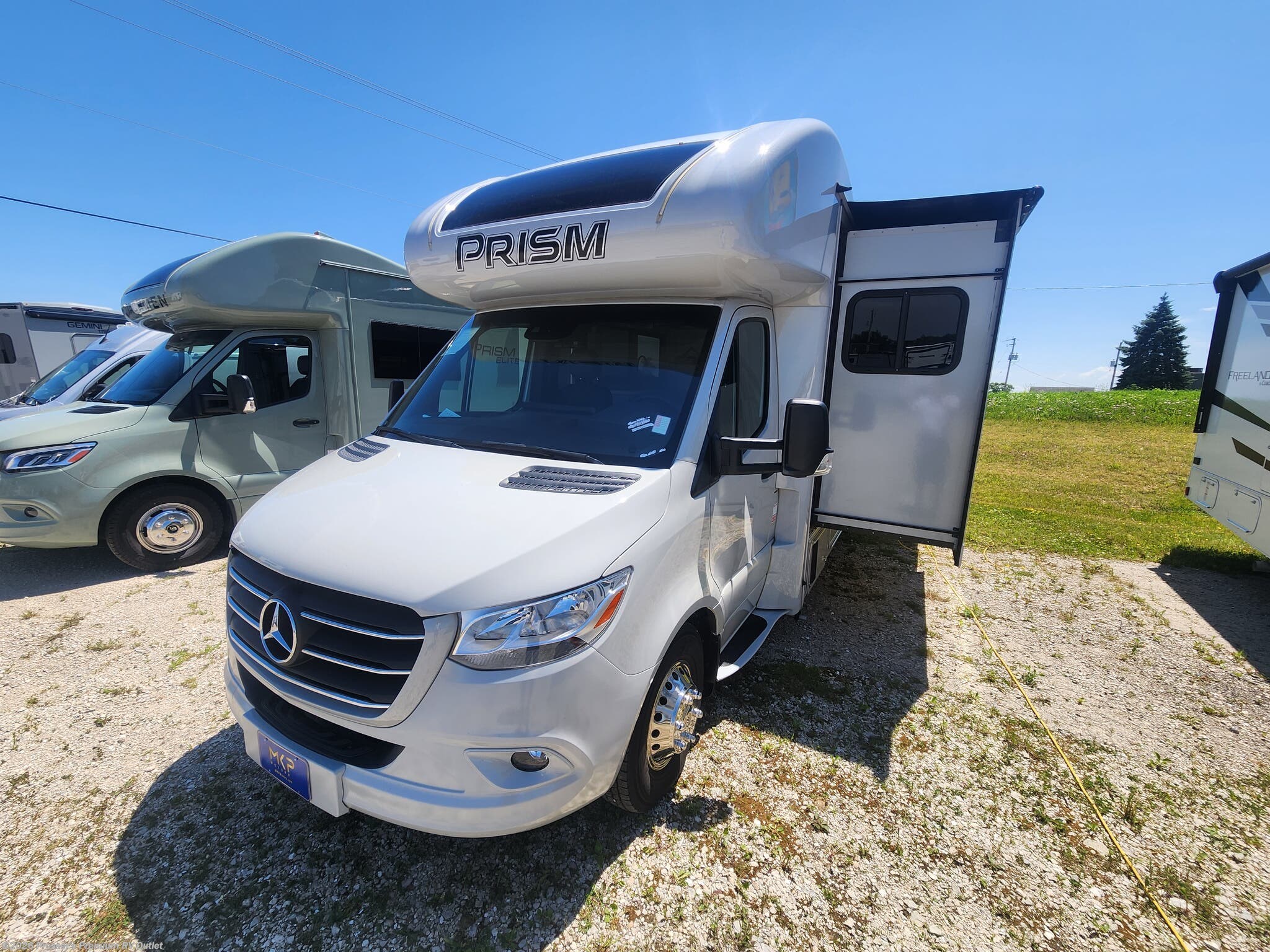 2025 Coachmen Prism Select 24FS - Used Class C For Sale by Prosser's Premium RV Outlet in Sturtevant, Wisconsin features Power Awning, Leveling Jacks, Toilet, Shower, Solar Prep